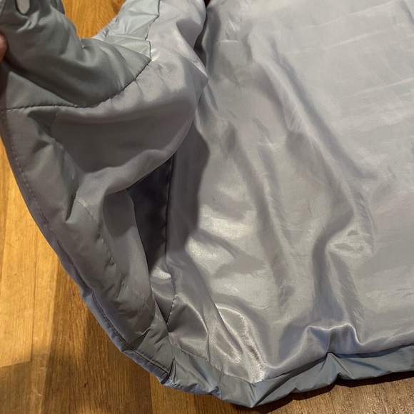 Amazon | Women’s Gray Long Hooded Puffer Vest - Picture 10 of 13